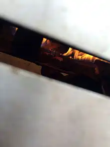 煤气炉的火,开最小蓝色开大就猛红黄后面都喷火冒烟是煎饼炉另一边蓝,貌似不是煤气和管 煤气炉的火,开最小蓝色开大就猛红黄后面都喷火冒烟是煎饼炉另一边蓝,貌似不是煤气和管