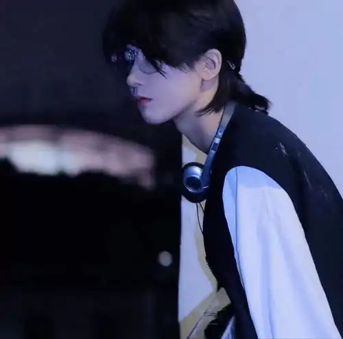 男生头像高级感禁欲系最