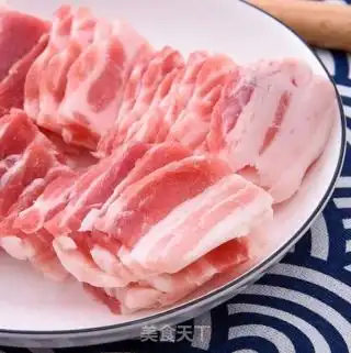  豉汁芋头蒸三层肉的做法豉汁芋头蒸三层肉怎么做微笑,向前行dpvj8的菜谱