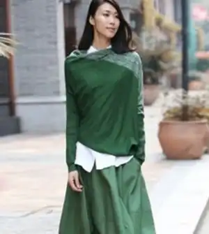 穿墨绿色的半裙时应该怎么搭配上衣 穿墨绿色的半裙时应该怎么搭配上衣