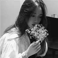 甜美系女头像侧脸黑白