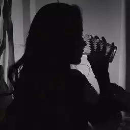 情侣黑色系头像双人黑白