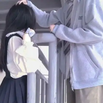  2024潮流男女情侣头像真人图片