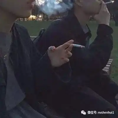 黑社会霸气男抽烟头像