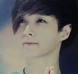  谁能帮我找找这张图片另一半的情侣头像谢谢