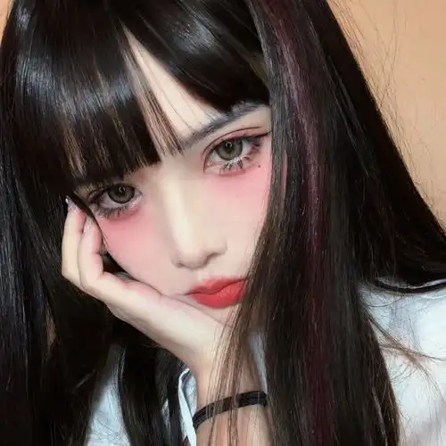  头像甜酷系女头像2