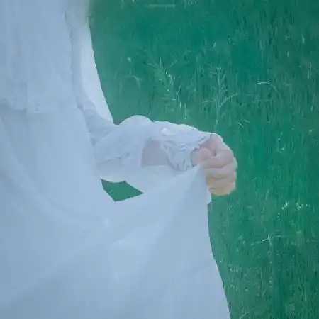  小清新部位女头森系,穿白纱裙的仙女