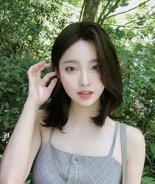  韩国姑娘来中国留学,待两年之后,坦言中韩两国生活差距一目了然