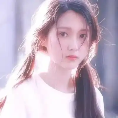 甜美系女头像侧脸甜美