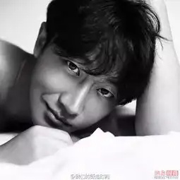  翻译官帅,但黄轩裸了秀身材我觉得更帅