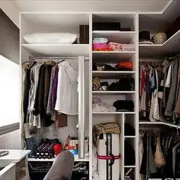  衣帽间三居灯具装修效果图2017衣帽间三居灯具家装图片欣赏