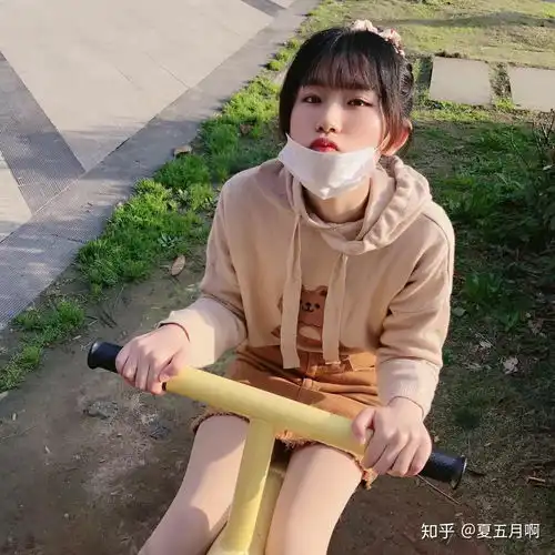 165左右的女生走日系软妹萝莉风会很奇怪吗 165左右的女生走日系软妹萝莉风会很奇怪吗