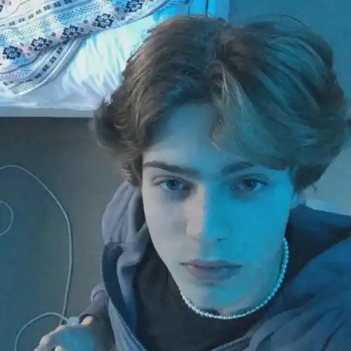 治愈系男生头像欧美头像