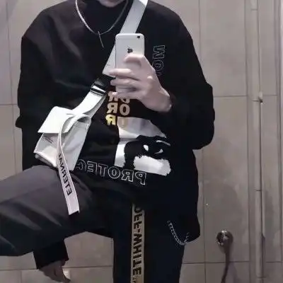 丧系压抑头像男