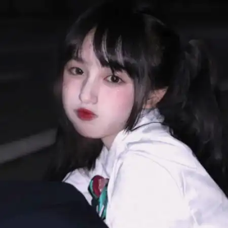  甜美闺蜜头像黑色系调皮女生单张数量不多
