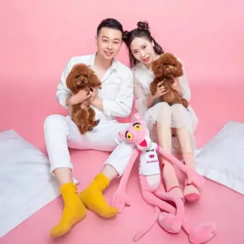 初恋的粉色系婚纱照,小仙女一定要pick 初恋的粉色系婚纱照,小仙女一定要pick