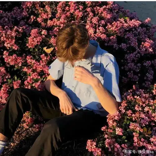 高颜值欧美男生头像 高颜值欧美男生头像