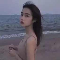 女生头像高冷伤感女头像 女生头像高冷伤感女头像