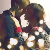 接吻情侣头像一左一右 接吻情侣头像一左一右