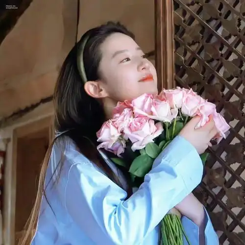 刘亦菲头像绿色系