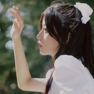 甜美系女头像侧脸一级棒