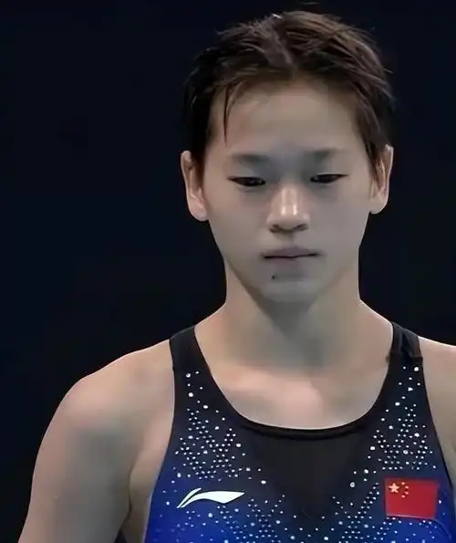 糟糕全红婵家竟成网红打卡地,门口成了小吃街 糟糕全红婵家竟成网红打卡地,门口成了小吃街