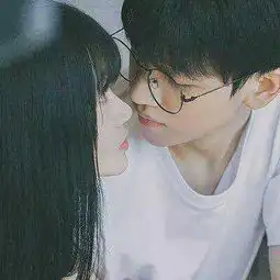 胖胖的女生也有爱情 胖胖的女生也有爱情