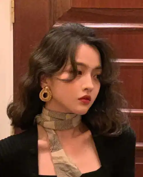 氛围感港风烫发 氛围感港风烫发