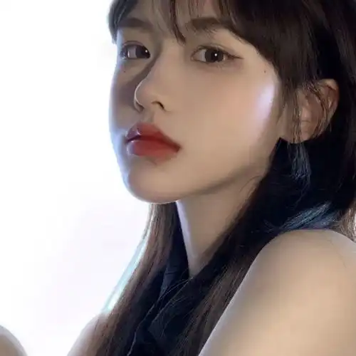 招桃花小众精选温柔女生头像377 招桃花小众精选温柔女生头像377