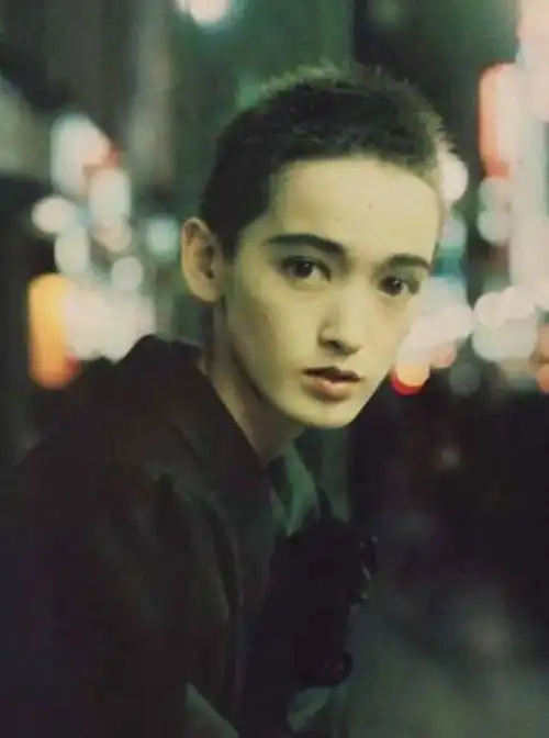  这些权贵男人爱得不行的石系美人,才是真的人生赢家
