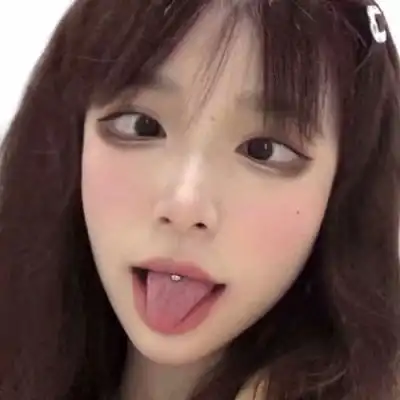  雾可禁欲意境风格独特女生头像