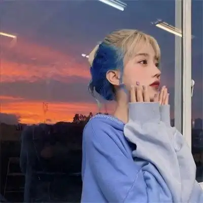 2023唯美氛围感女生头像图片 2023唯美氛围感女生头像图片