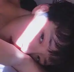 好看的头像女孩清冷系驼