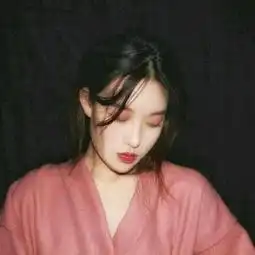 漂亮港风女生头像 漂亮港风女生头像