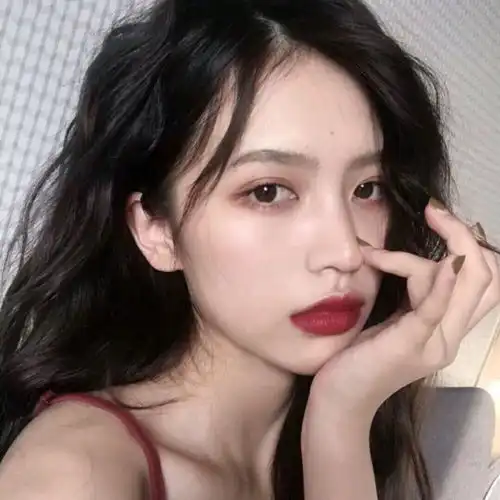  年龄越大,越是漂亮年轻的星座女