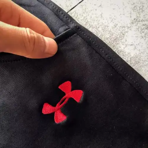  迷彩当道暗系迷彩才是其内王者罕见红标系列麂皮绒男士休闲裤裤型非常欧力给
