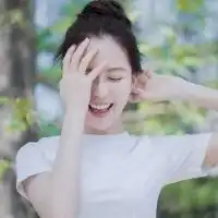  微信阳光头像女阳光乐观可爱女生头像图片