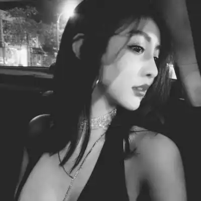 头像女霸气黑色系女生轻