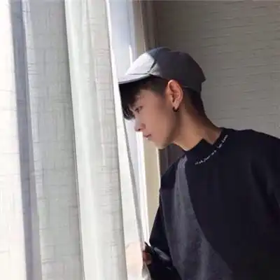 男生禁欲系高冷头像卧室