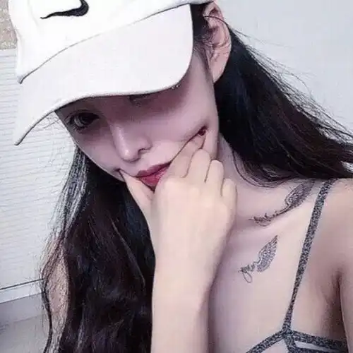 头像女霸气黑色系女生扣