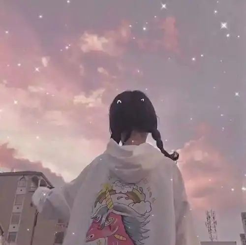  闺蜜头像no.344丛林里有花瓣吗花瓣里有露水吗
