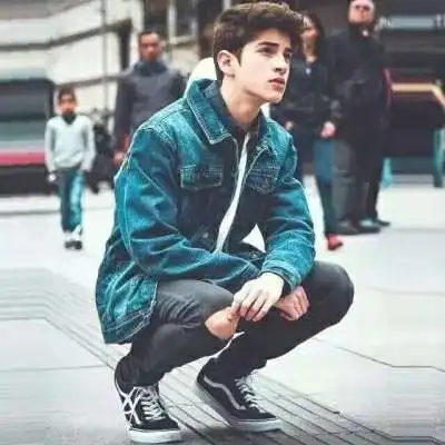 治愈系男生头像欧美qq头