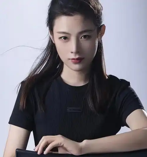  2023十大新青年榜单,肖战迪丽热巴陈丽君榜上有名