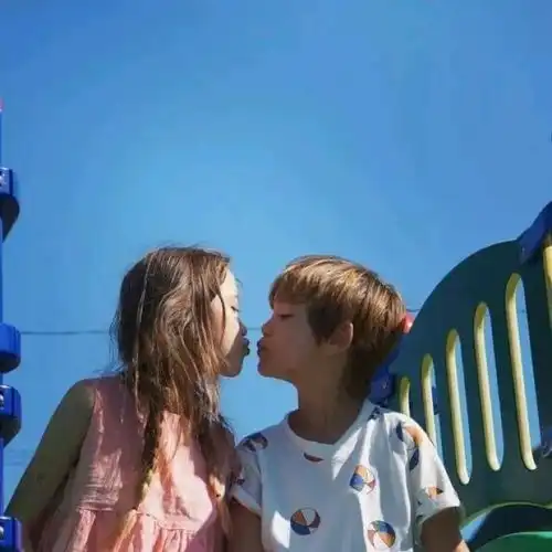 情侣头像一男一女 情侣头像一男一女