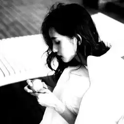  溺毙黑白系个性女头.惜缘即可qq女生头像我要个性网