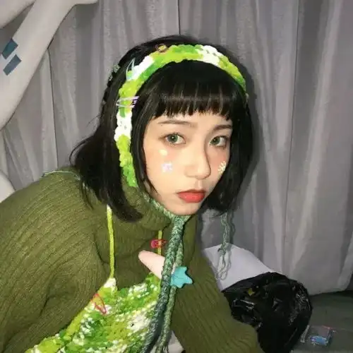  头像走心的爱情多半很任性
