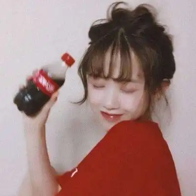 动漫女生头像红色系