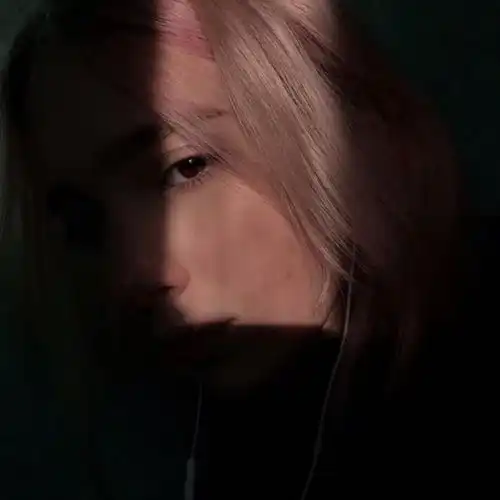  暗黑头像丨精选暗黑丧系女生头像