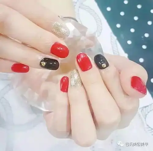  mt跳色美甲