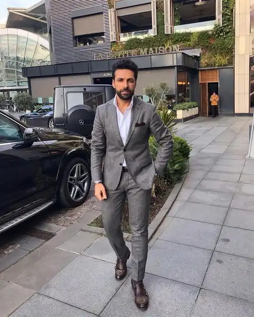 皮鞋颜色和西装颜色就该这么去搭配附9种西装禁忌搭配颜色 皮鞋颜色和西装颜色就该这么去搭配附9种西装禁忌搭配颜色